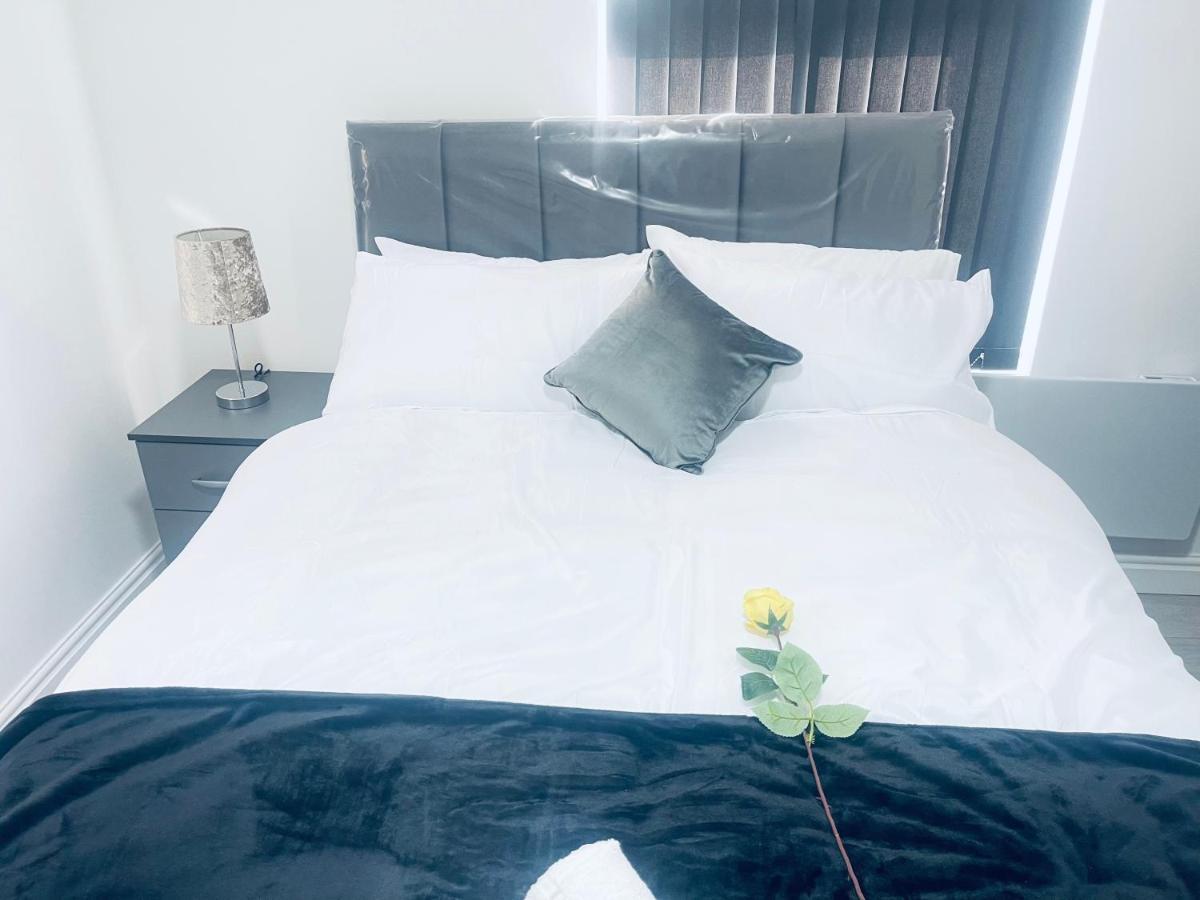 1 Bed Apartment Birmingham Bagian luar foto