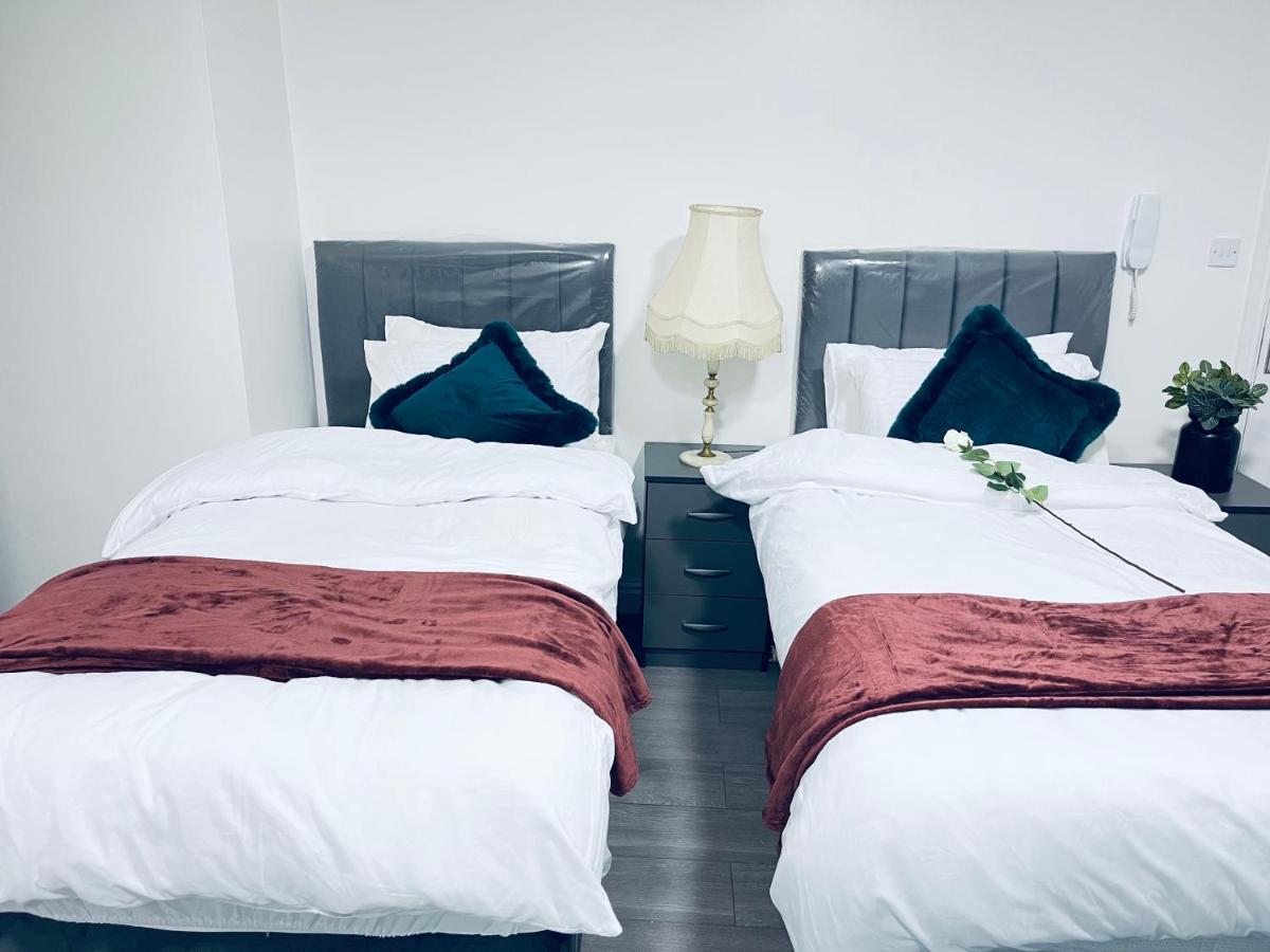1 Bed Apartment Birmingham Bagian luar foto