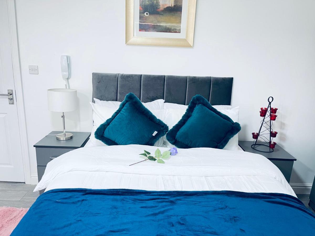 1 Bed Apartment Birmingham Bagian luar foto