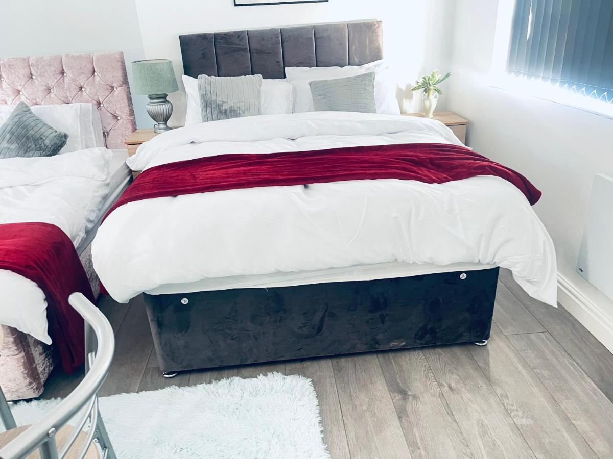 1 Bed Apartment Birmingham Bagian luar foto